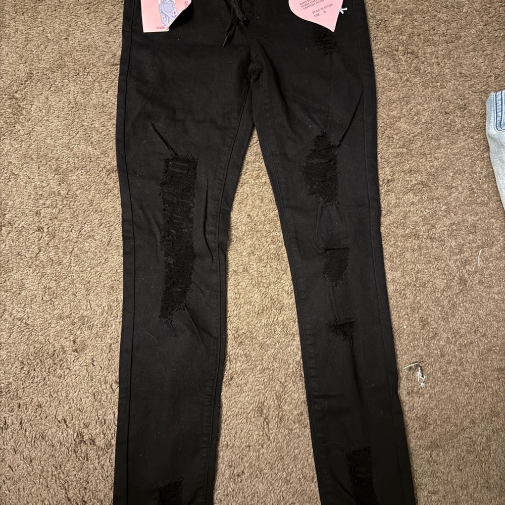 Lovely Company size 16 black jeans